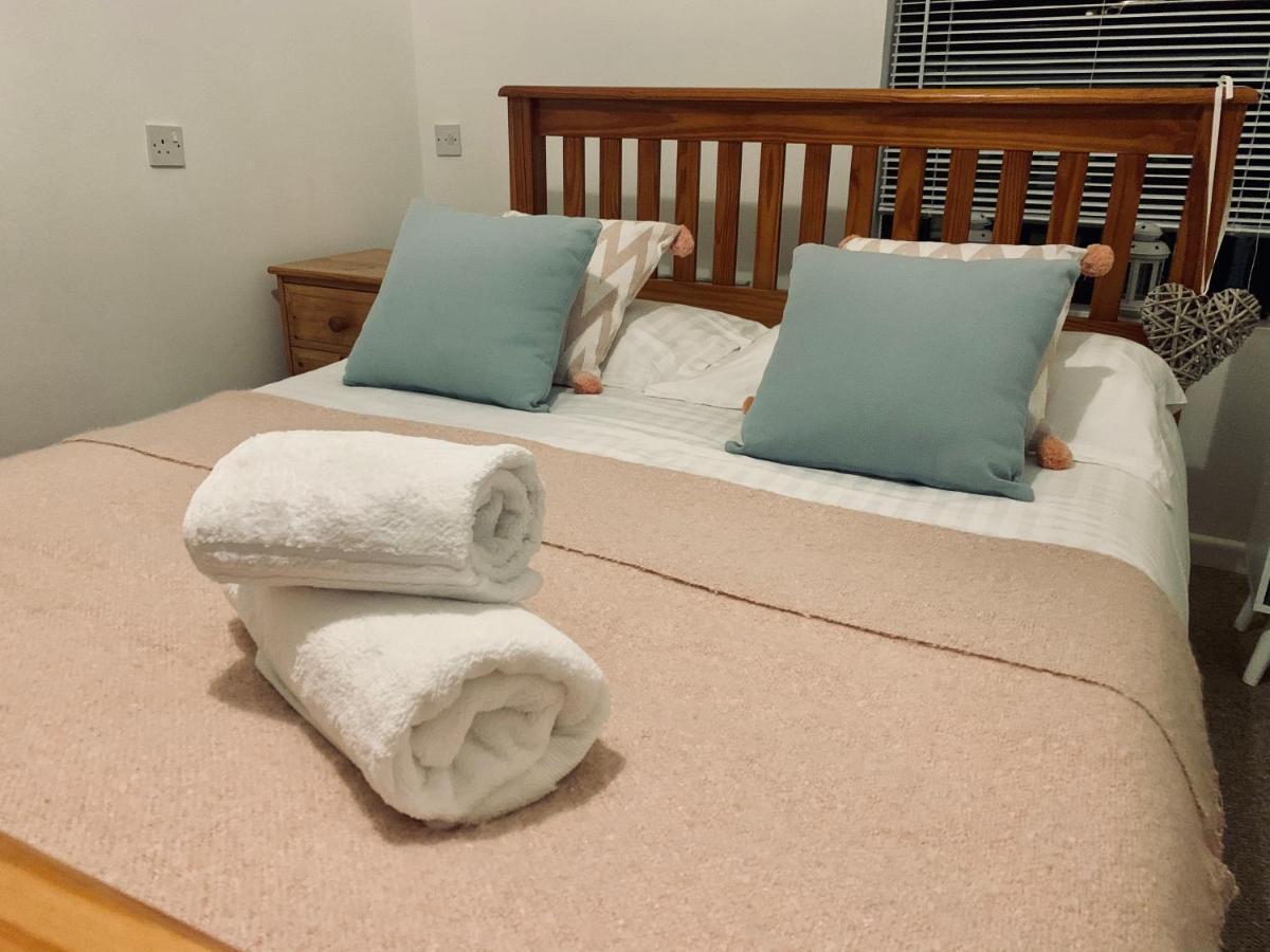 Cosy Rooms In Taunton Exterior foto